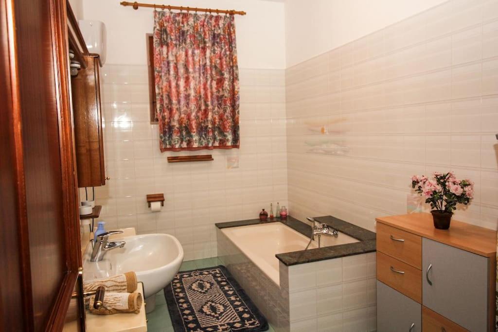 La Casa Di Carlo Apartment Sant'Antioco Ngoại thất bức ảnh