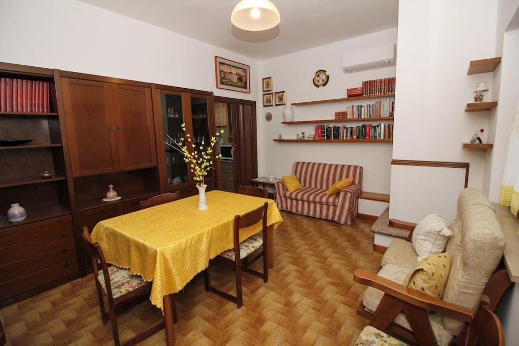 La Casa Di Carlo Apartment Sant'Antioco Ngoại thất bức ảnh